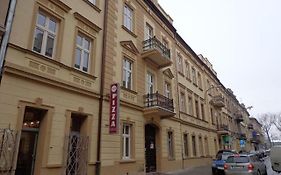 Penguin Rooms 1117 On Arianska Street